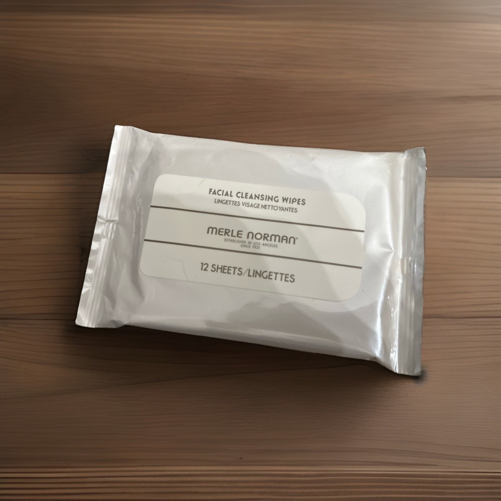 Merle Norman Facial Cleansing Wipes 12 Sheets Travel Size